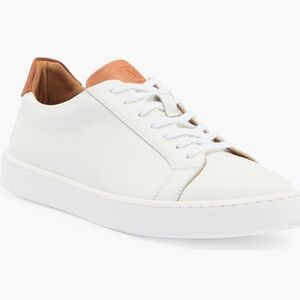 Bruno Magli Magnifico Low Top Sneaker